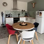 Sublime Et Paisible Maison Sur Entre Nimes Et Arles Apartament Bellegarde (Gard)