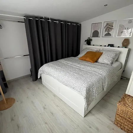Sublime Et Paisible Maison Sur Entre Nimes Et Arles *