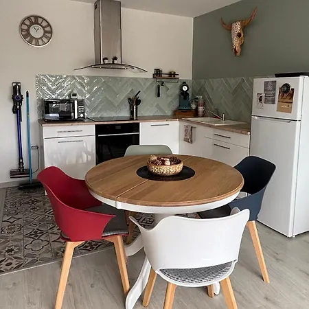 Sublime Et Paisible Maison Sur Entre Nimes Et Arles Apartman Bellegarde